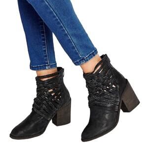 Free People The Carrera Leather Block Heel Ankle Boots Size 39